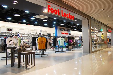 foot locker shoes korea.